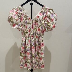 Express Floral Puff-Sleeve Tunic in White with Pink & Green Print